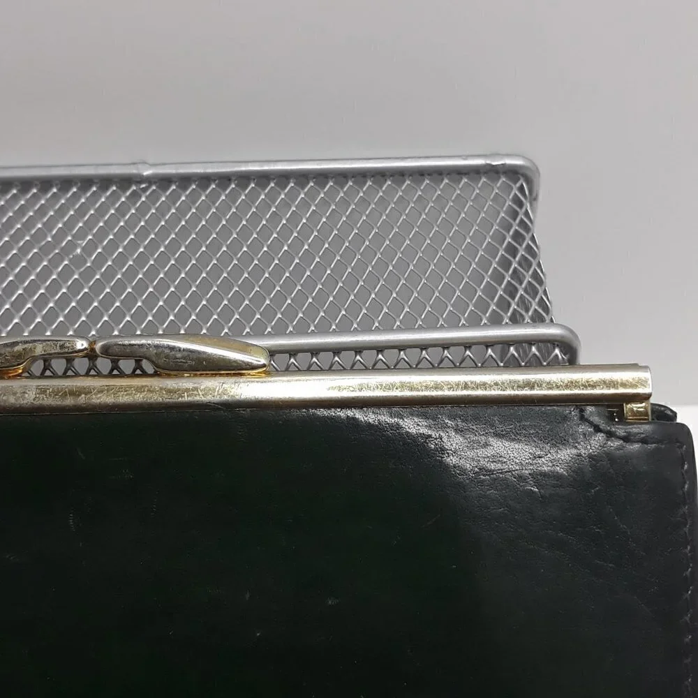 Vtg Bosca Hand Stained Hide Green Leather Kisslock Tri-fold Check Book Wallet